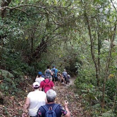 photo Menyusuri Hutan dan Danau Kembar di Bali Twin Lake Trekking Point