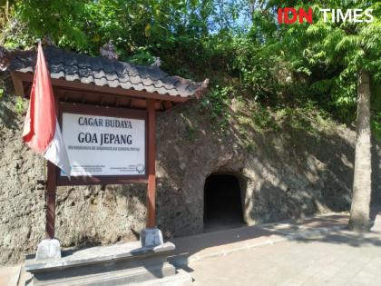 photo Mengunjungi Situs Sejarah Di Klungkung, Goa Jepang.