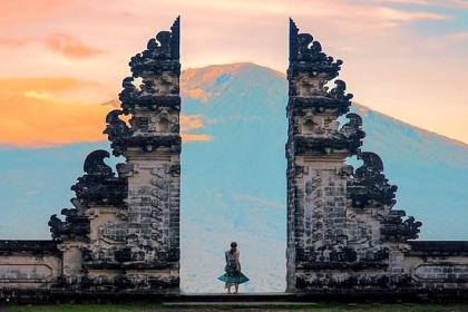 photo Wisata Spiritual Di Pura Penataran Agung Lempuyang