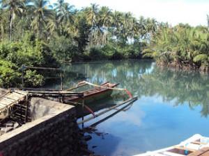 photo Serunya Mengarungi Sungai Di Tirta Lestari Air Gumbrih.