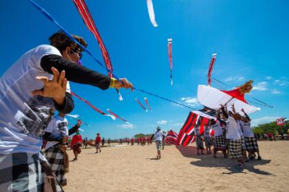 photo Menyaksikan Spektakulernya Bali Kite Festival